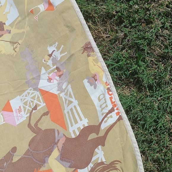 Mid Century Buckin' Bronco Twin Coverlet - Picture 7 of 7